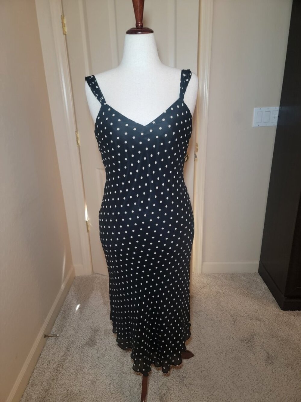 EVAN PICONE WHITE, BLACK POLKA DOT LONG SHIN LENGTH DRESS SIZE 10